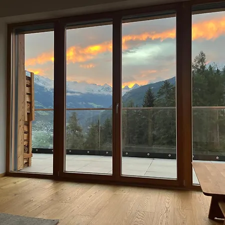 Recheler Lejlighed *